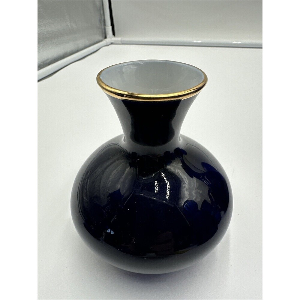 Lomonosov Porcelain Factory Cobalt 4" Vase USSR Gold Trimmed